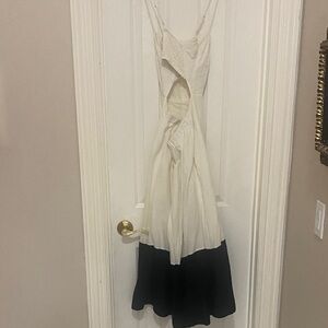 GORGEOUS ANTHROPOLOGY Cream and Black Midi Dress;Linen/Cotton Blend;Perfect